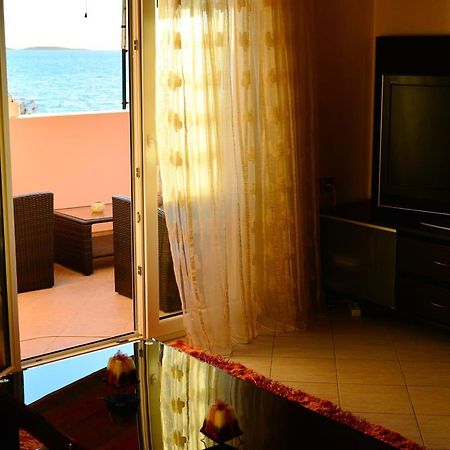 Sea View Luxury Apartment 普拉塔里亚 外观 照片