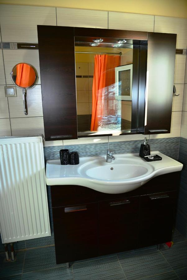 Sea View Luxury Apartment 普拉塔里亚 外观 照片